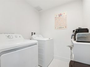 301 Altara Ave 509, Coral Gables FL 33146