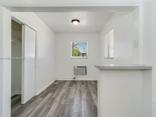 51 27th Ct N, Boynton Beach FL 33435