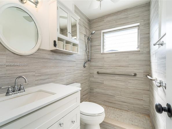 51 27th Ct N, Boynton Beach FL 33435