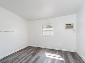 51 27th Ct N, Boynton Beach FL 33435