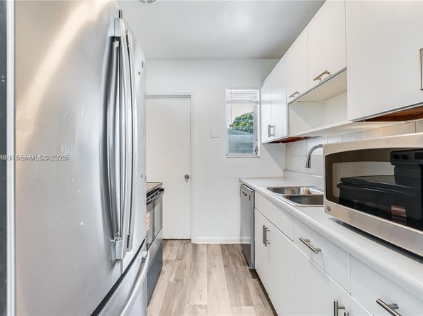 51 27th Ct N, Boynton Beach FL 33435