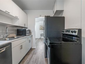 51 27th Ct N, Boynton Beach FL 33435