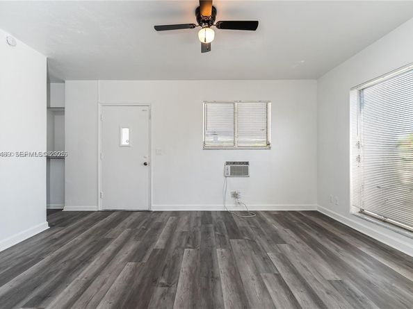 51 27th Ct N, Boynton Beach FL 33435