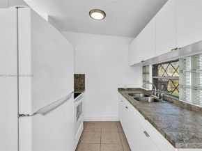 137 NW 29th Ave, Fort Lauderdale FL 33311