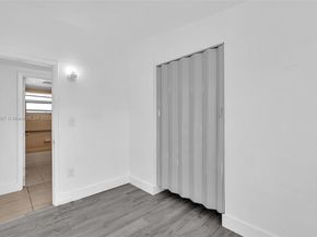 137 NW 29th Ave, Fort Lauderdale FL 33311