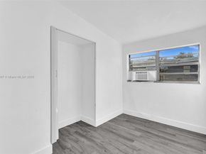 137 NW 29th Ave, Fort Lauderdale FL 33311