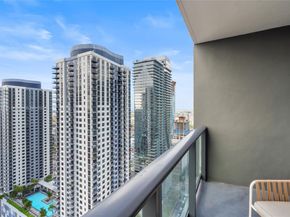 601 NE 1st Av 3104, Miami FL 33132