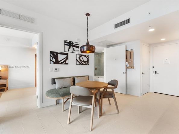 601 NE 1st Av 3104, Miami FL 33132