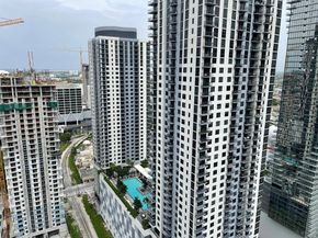 601 NE 1st Av 3104, Miami FL 33132