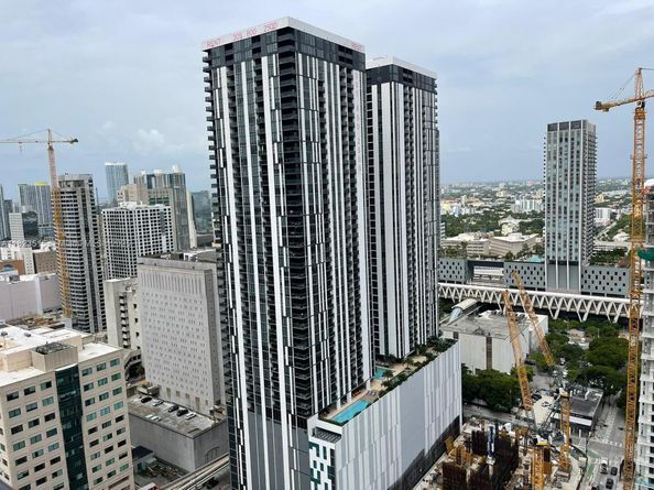 601 NE 1st Av 3104, Miami FL 33132