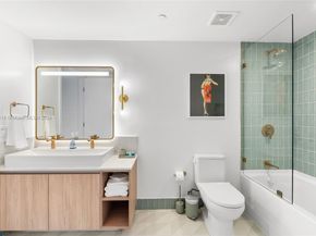 601 NE 1st Av 3104, Miami FL 33132