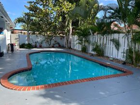 15063 SW 148th Ct, Miami FL 33196