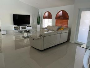 15063 SW 148th Ct, Miami FL 33196