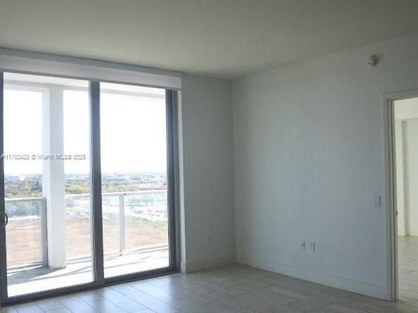 2000 Metropica Way 1206, Sunrise FL 33323