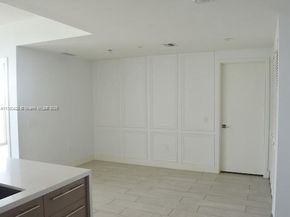 2000 Metropica Way 1206, Sunrise FL 33323