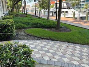 3001 NE 185th St 638, Aventura FL 33180