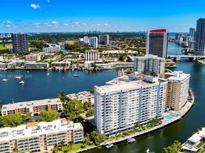 137 Golden Isles Dr 305, Hallandale Beach FL 33009