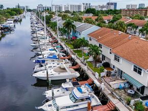 2533 NE 15th St, Pompano Beach FL 33062