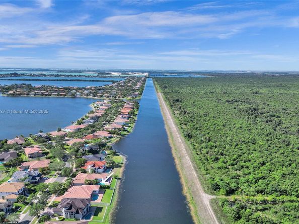 3360 SW 195th Ter, Miramar FL 33029