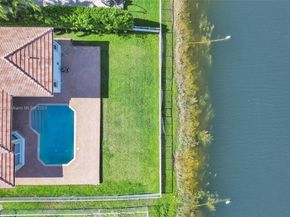 3360 SW 195th Ter, Miramar FL 33029