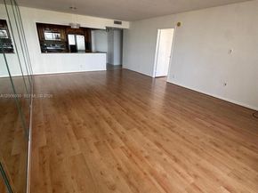 2500 Parkview Dr 1210, Hallandale Beach FL 33009