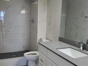 13499 Biscayne Blvd 1105, North Miami FL 33181