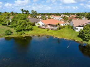 7709 NW 87th Ave, Tamarac FL 33321