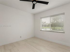 7709 NW 87th Ave, Tamarac FL 33321