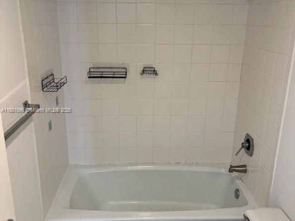 6767 Collins Ave 904, Miami Beach FL 33141
