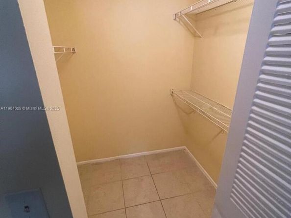 1186 Lake Terry Dr H, West Palm Beach FL 33411