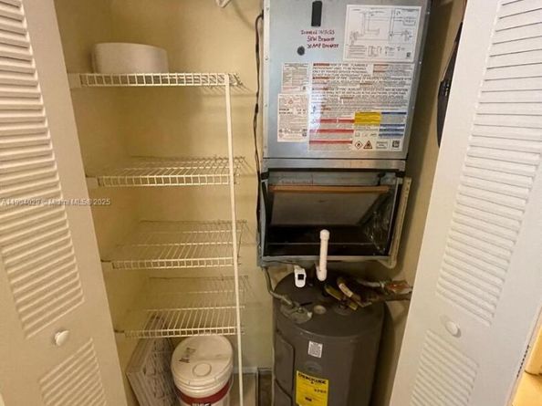 1186 Lake Terry Dr H, West Palm Beach FL 33411