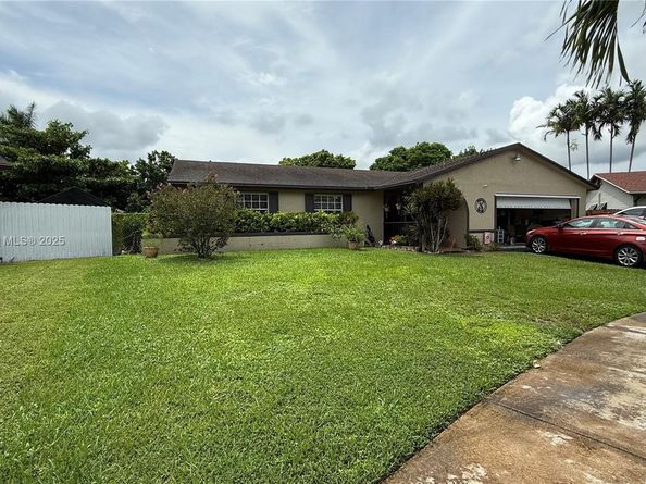 13280 SW 257th Ter, Homestead FL 33032