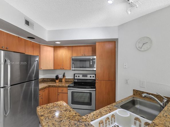 12980 Vista Isles Dr 317, Sunrise FL 33325