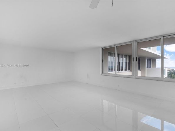 1200 West Ave PH12, Miami Beach FL 33139