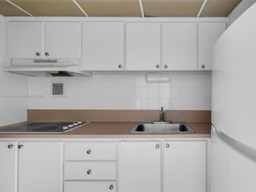 1200 West Ave PH12, Miami Beach FL 33139