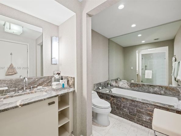 551 N Fort Lauderdale Beach Blvd R1904, Fort Lauderdale FL 33304