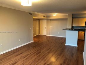 1919 Van Buren St 404A, Hollywood FL 33020