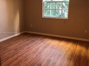 1919 Van Buren St 404A, Hollywood FL 33020
