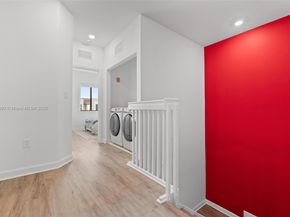 403 NE 212th St, Miami FL 33179
