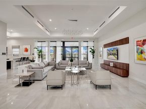 403 NE 212th St, Miami FL 33179