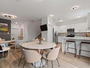 403 NE 212th St, Miami FL 33179