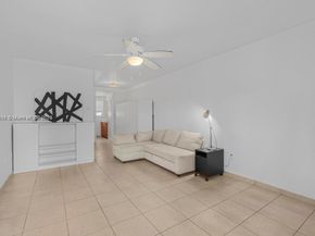 200 76th St 59, Miami Beach FL 33141