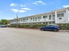 200 76th St 59, Miami Beach FL 33141