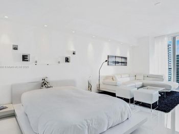 475 Brickell Ave