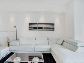 475 Brickell Ave 4310, Miami FL 33131