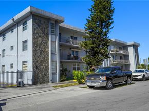 5100 W Flagler St 201, Miami FL 33134