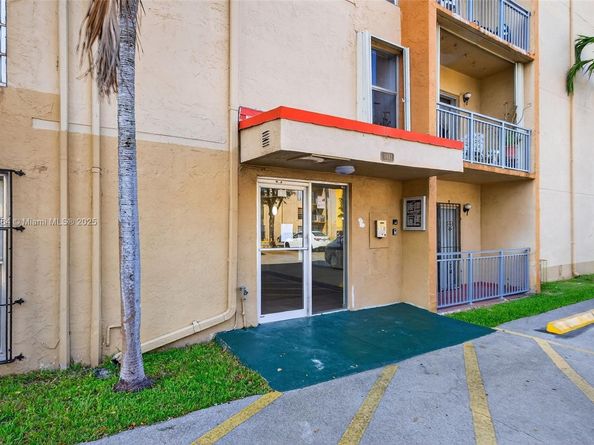 4841 NW 7th St 3094, Miami FL 33126