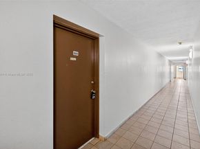 4841 NW 7th St 3094, Miami FL 33126