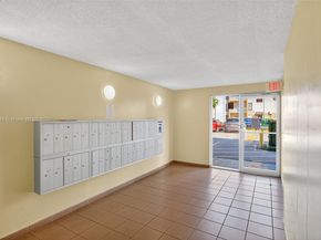 4841 NW 7th St 3094, Miami FL 33126