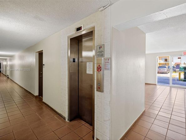 4841 NW 7th St 3094, Miami FL 33126